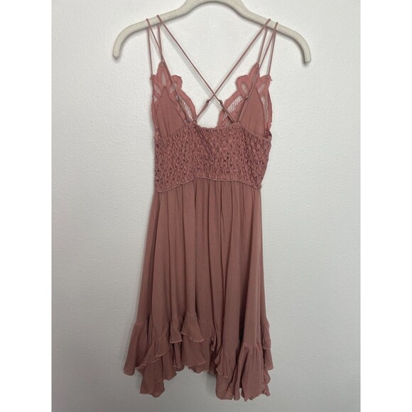 Free People Small One Adella Slip Mini Dress Rose Crochet Lace Tiered Ruffle NWT - Picture 9 of 14